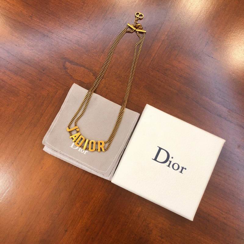 Dior Suits 03lyr21